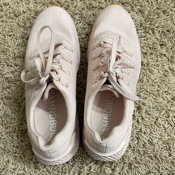 Nobull Blush Ripstop Runner - Picture 7 of 7